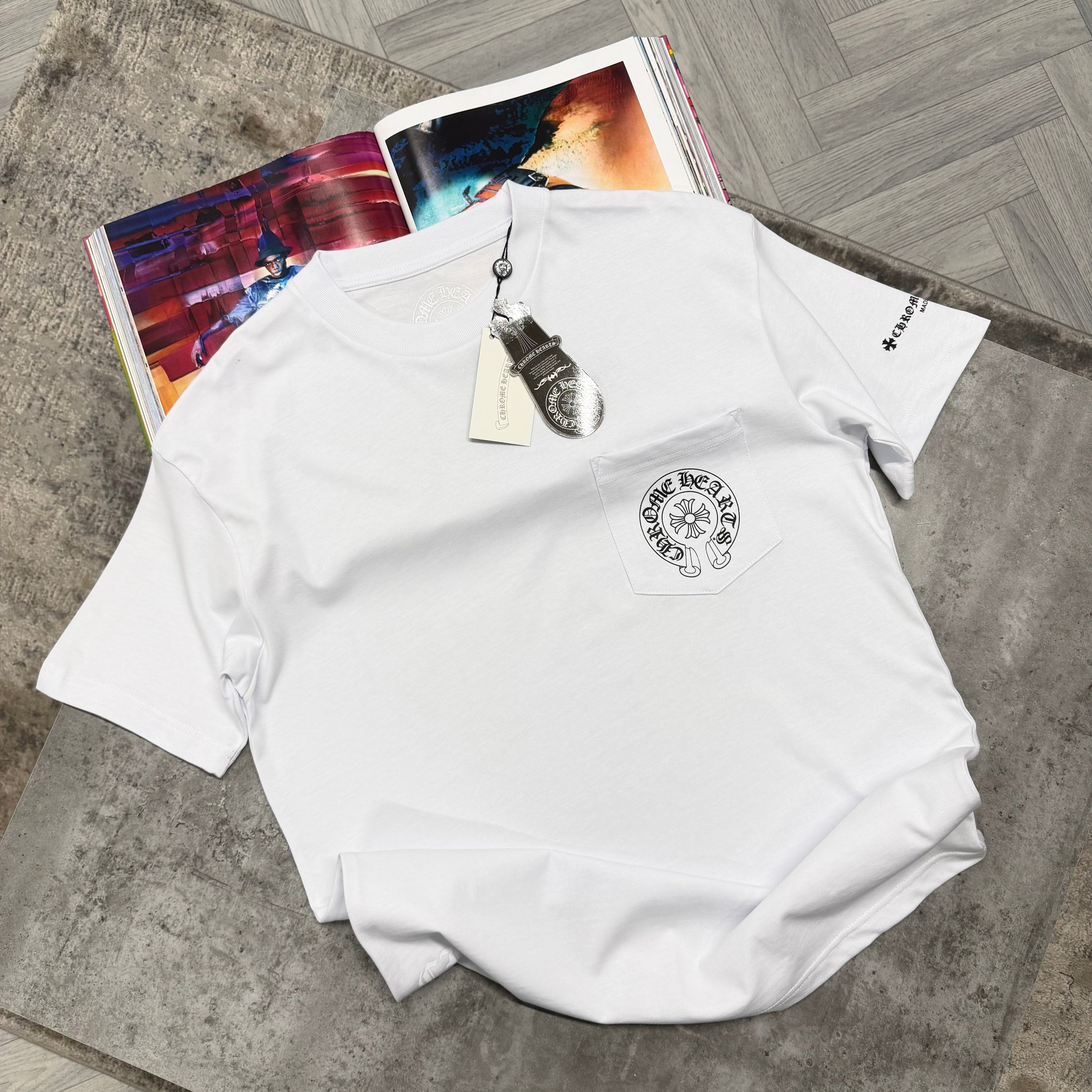 CH POCKET T SHIRT - WHITE