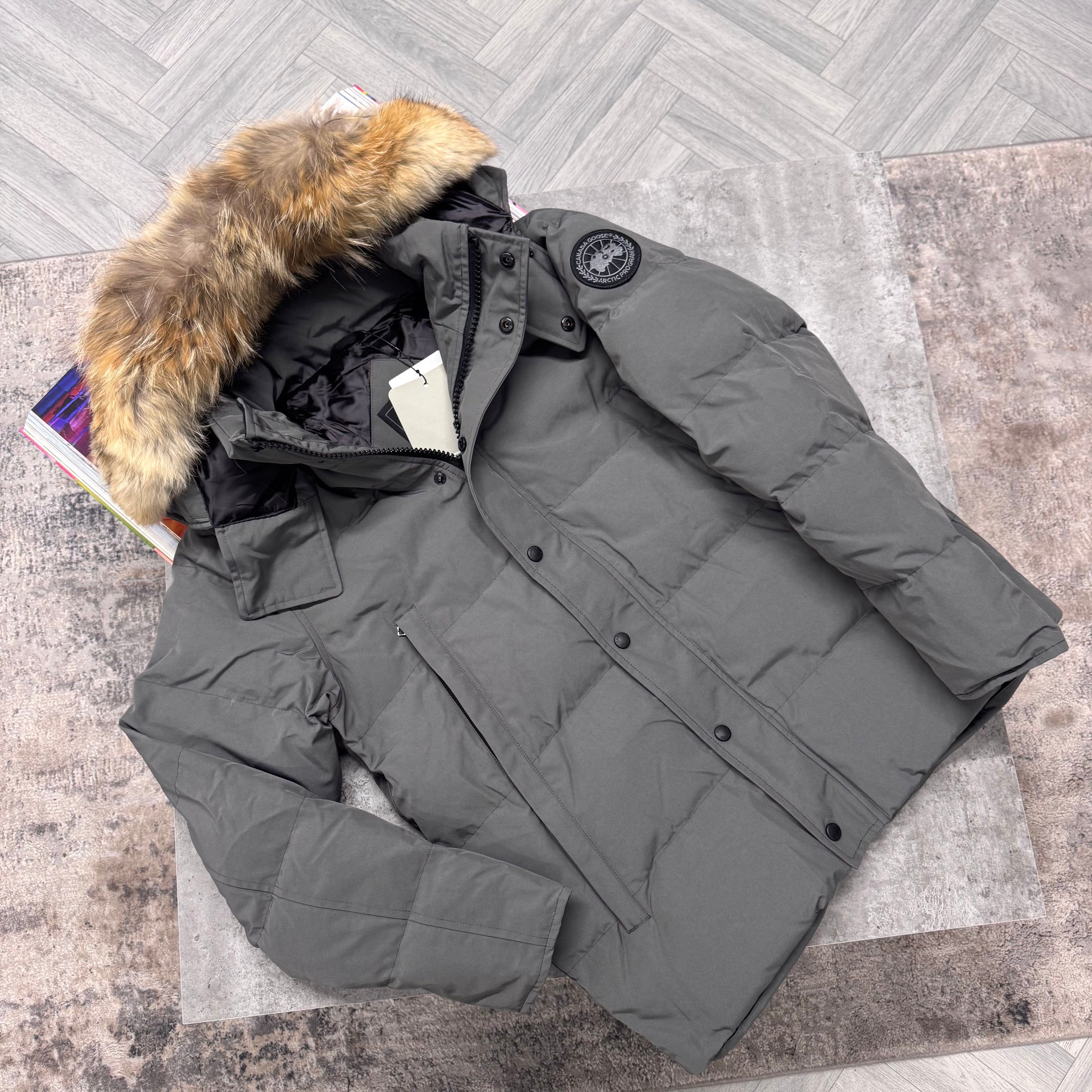 CG BLACK BADGE WYNDHAM - CHARCOAL