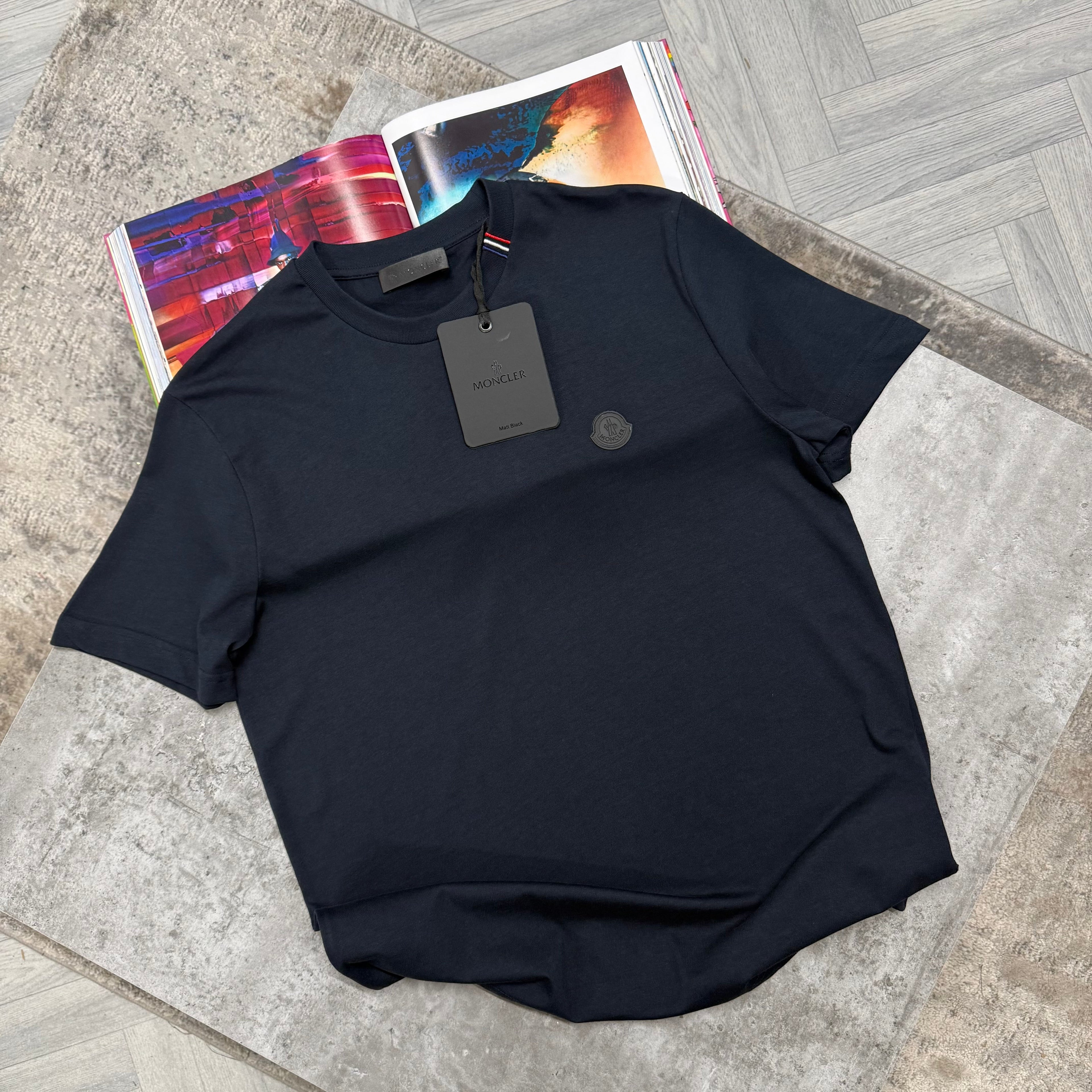 MNCLR BLACK BADGE T SHIRT - NAVY