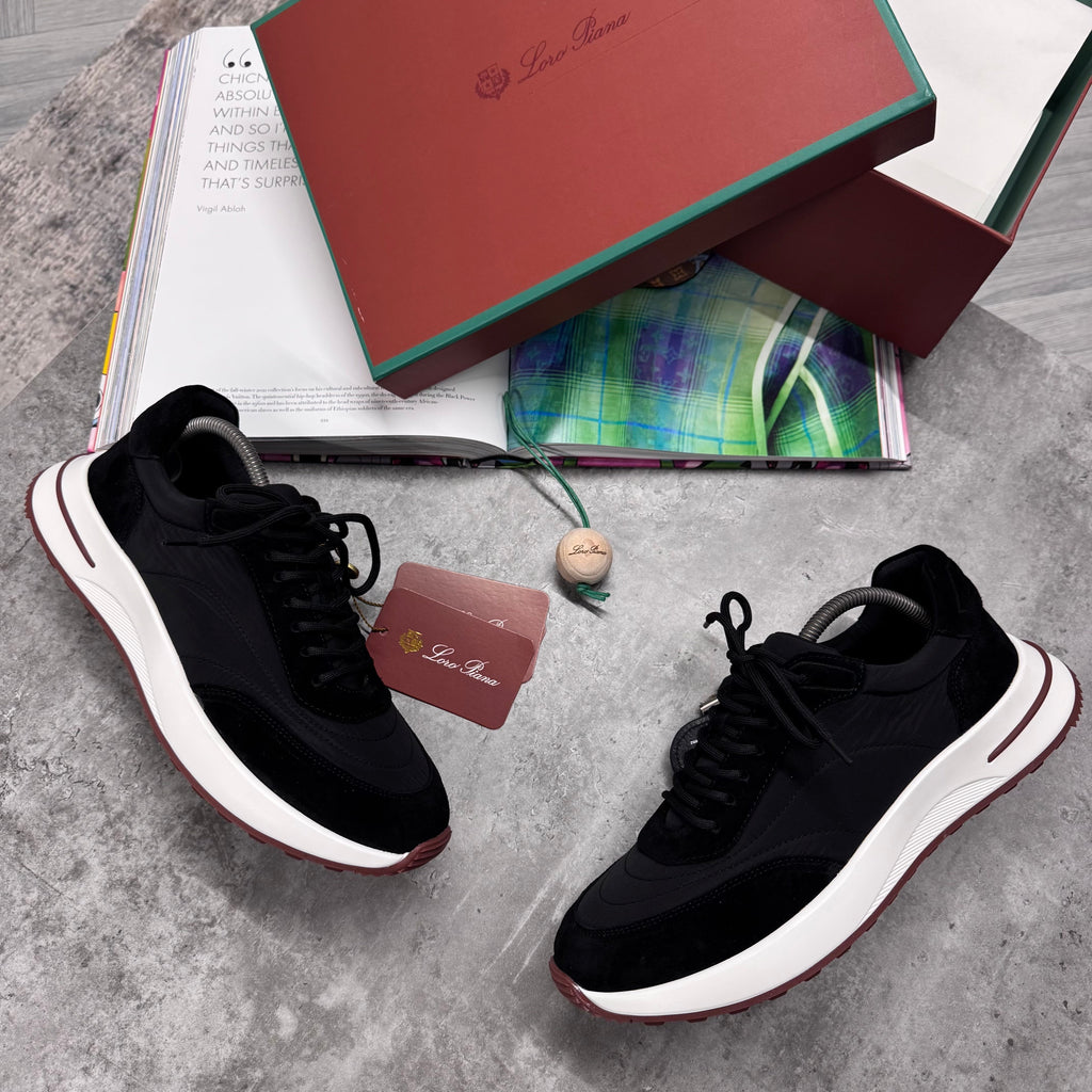 LORO SUEDE RUNNER TRAINER - BLACK