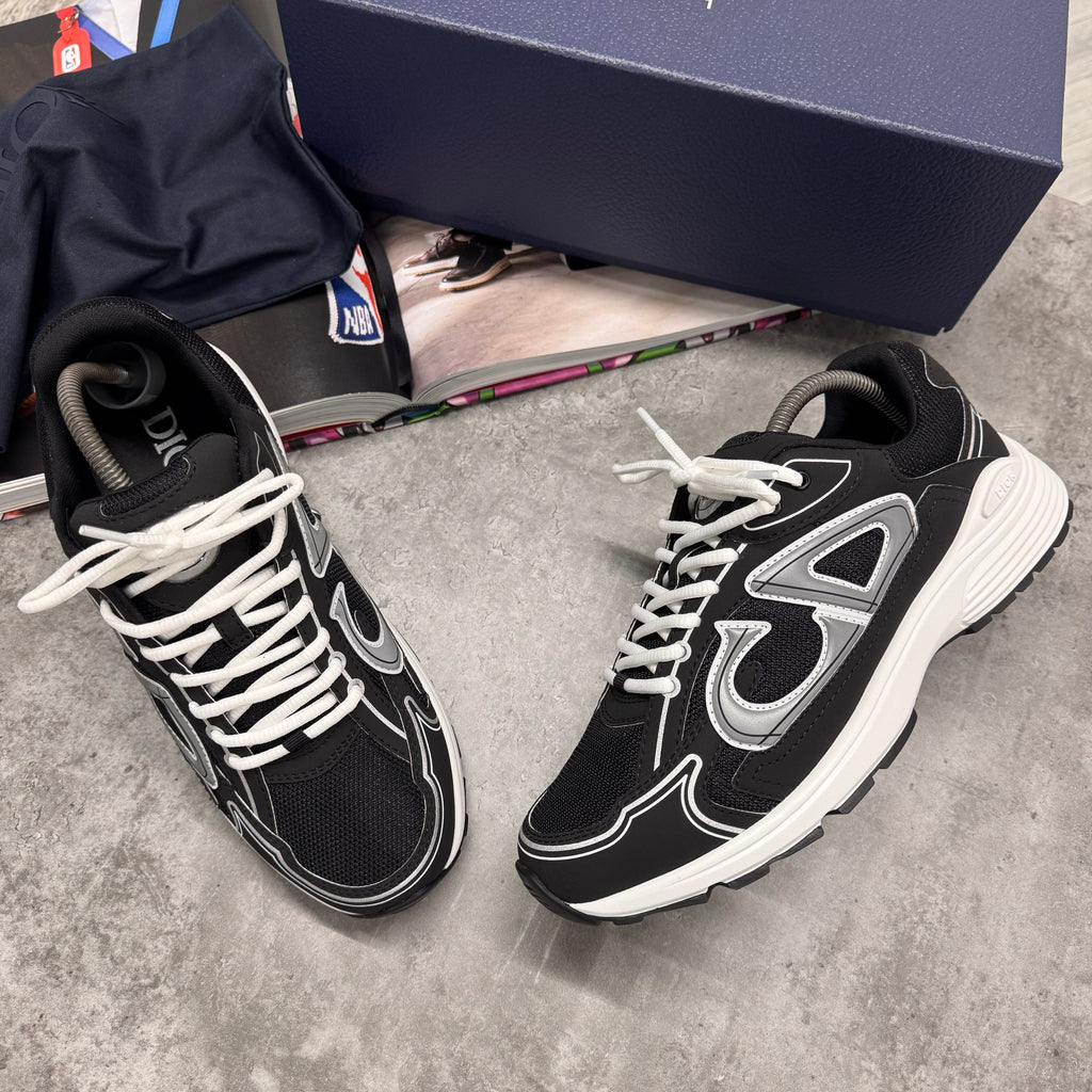 B30 TRAINER - BLACK / WHITE