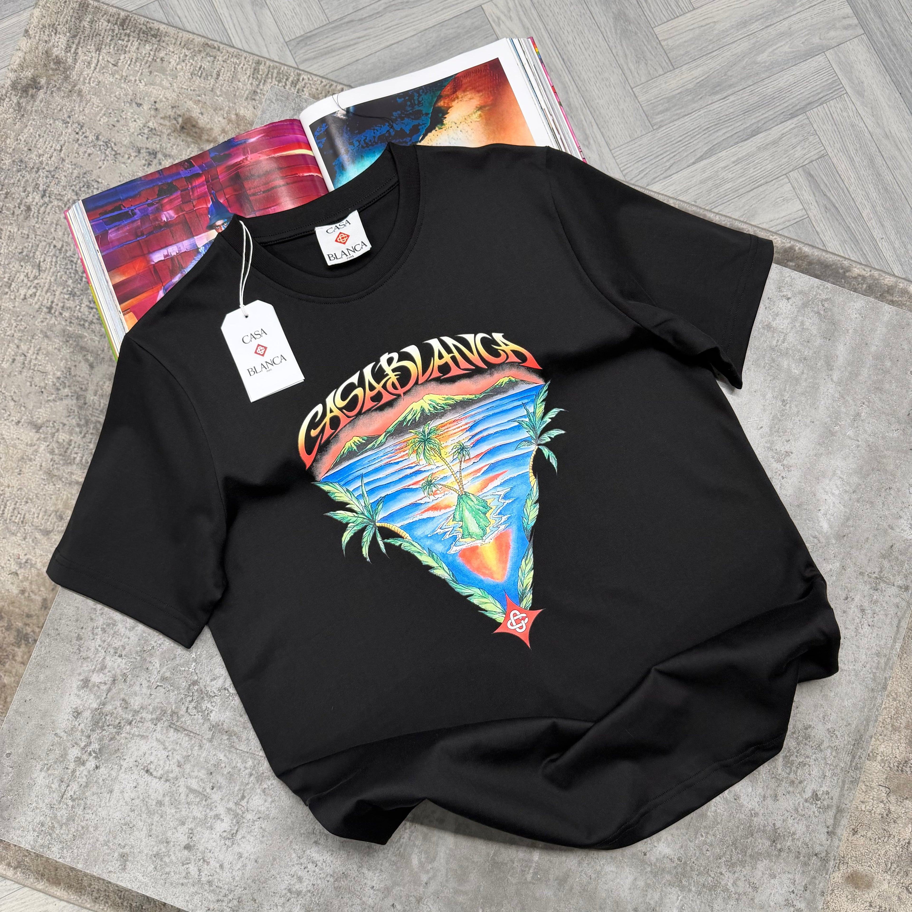 CB TRIANGLE T SHIRT - BLACK