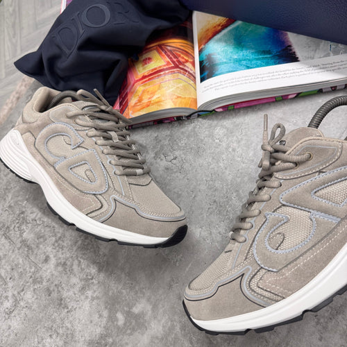 B30 TRAINER - BEIGE SUEDE